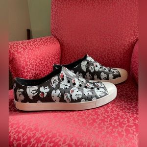 Native Disney Mickey Mouse Shoes, Size 12